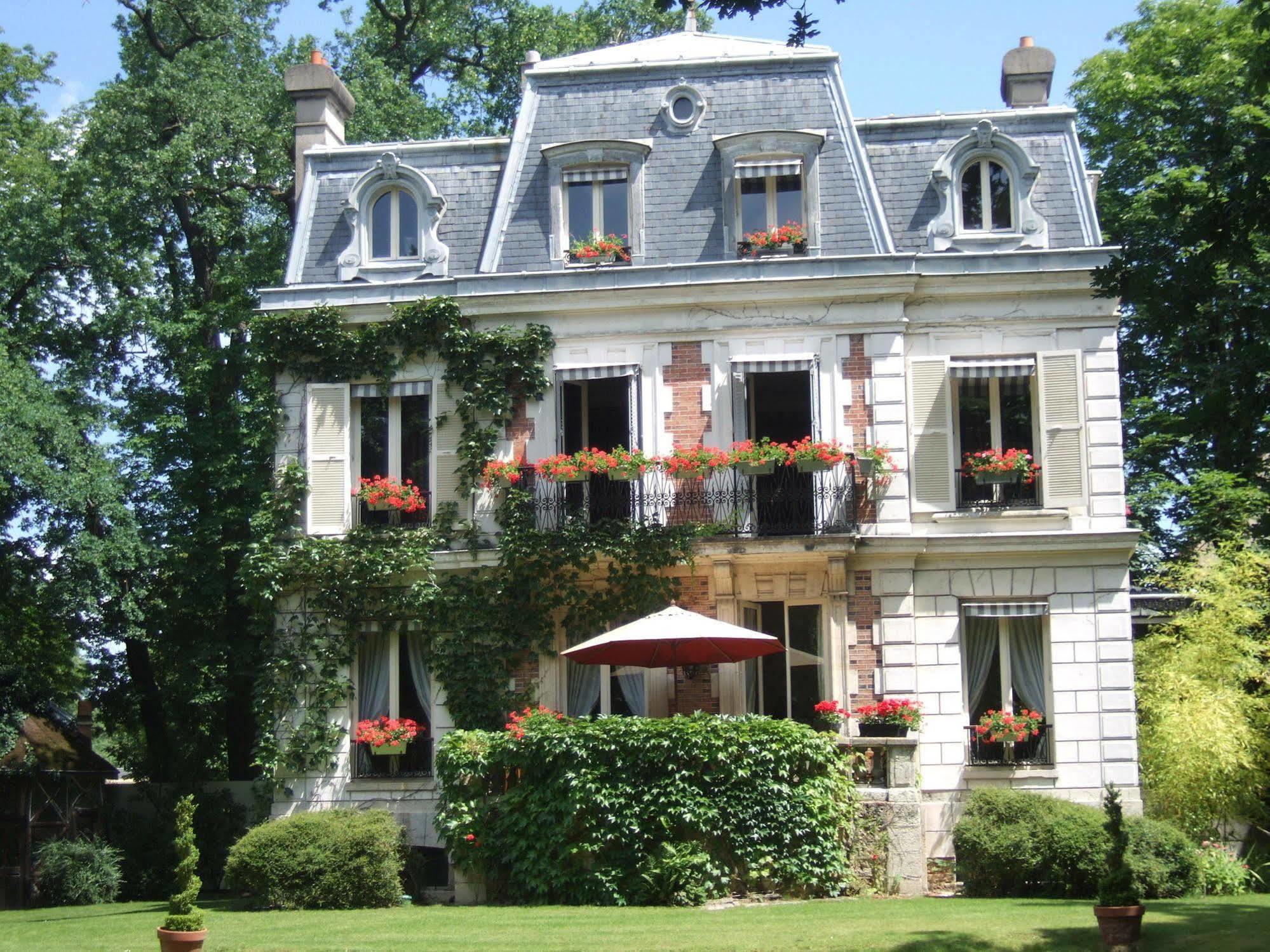 Villa Carioca Maisons-Laffitte Esterno foto
